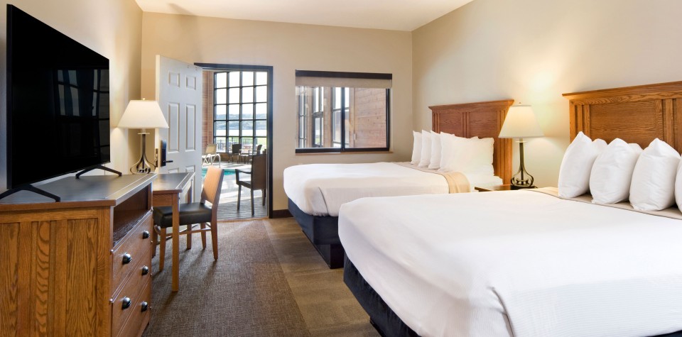 Double beds with Pool access